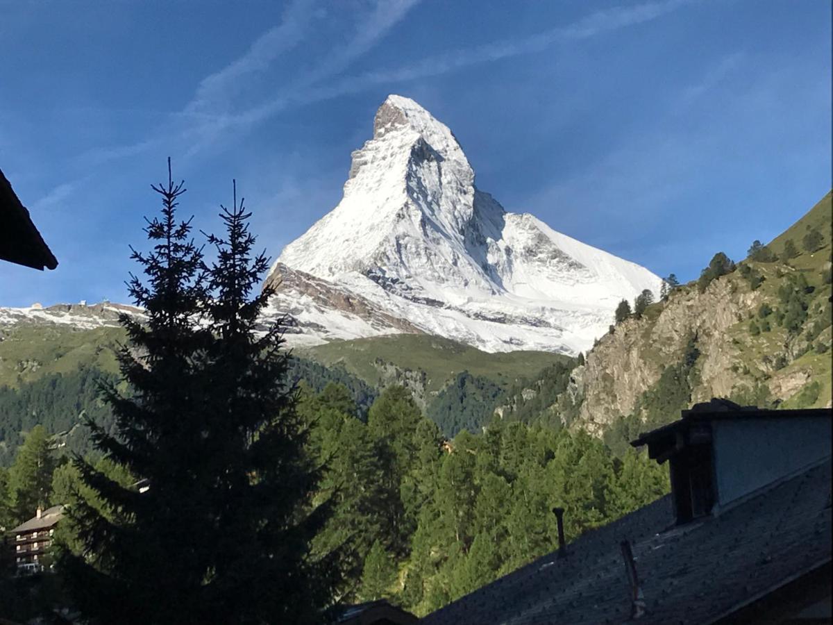 Haus Floralp Apartman Zermatt Kültér fotó