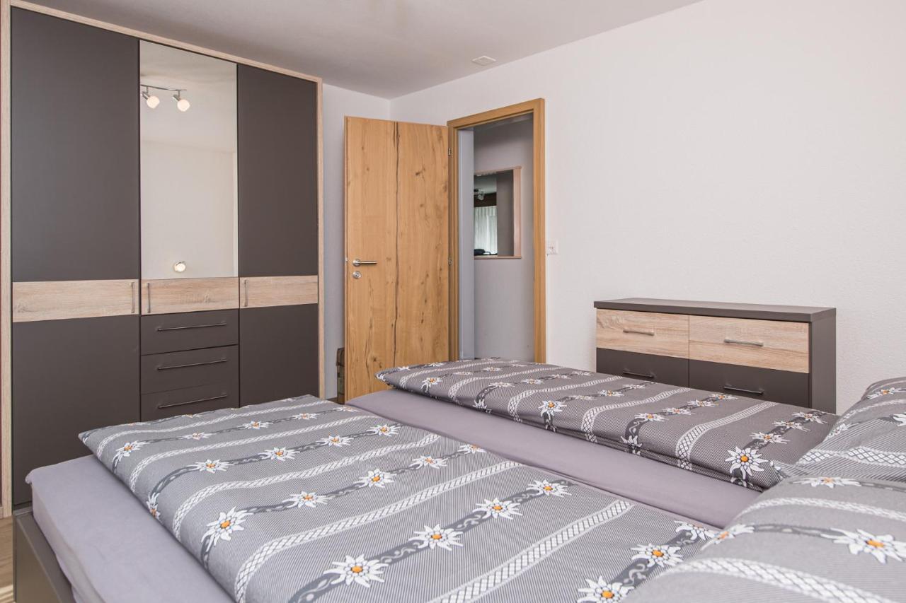 Haus Floralp Apartman Zermatt Kültér fotó