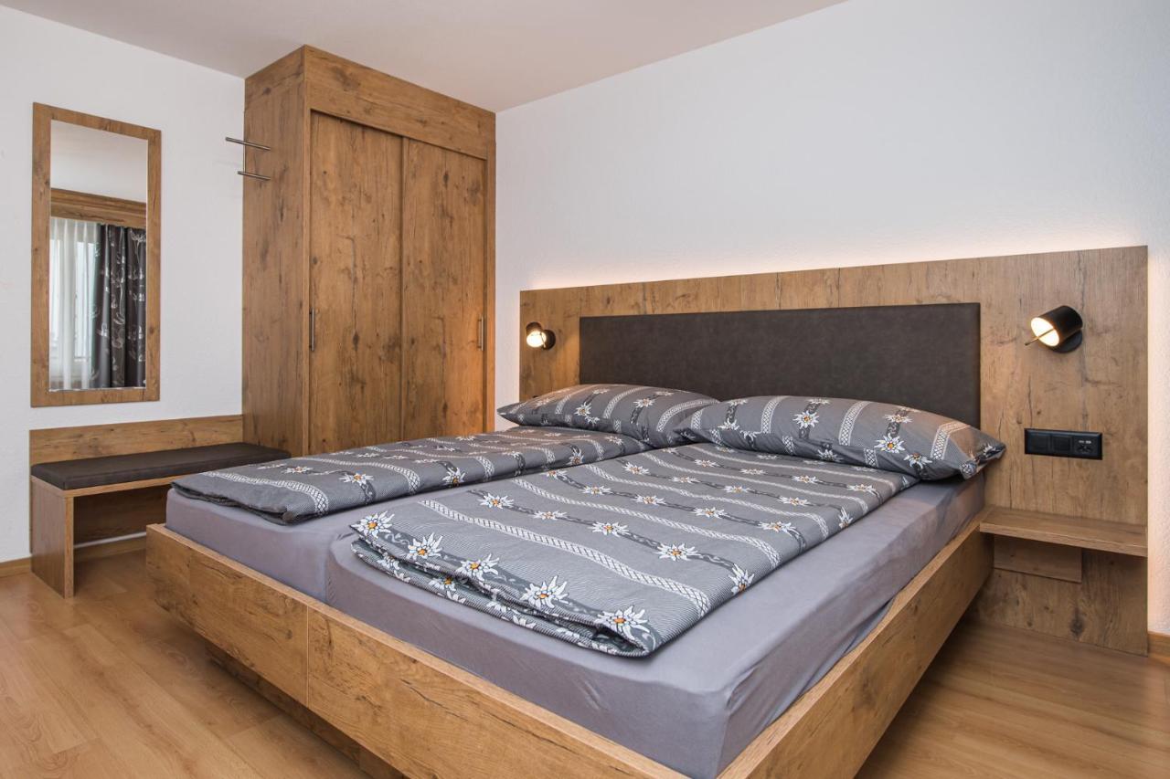 Haus Floralp Apartman Zermatt Kültér fotó