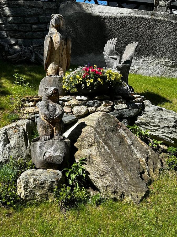 Haus Floralp Apartman Zermatt Kültér fotó