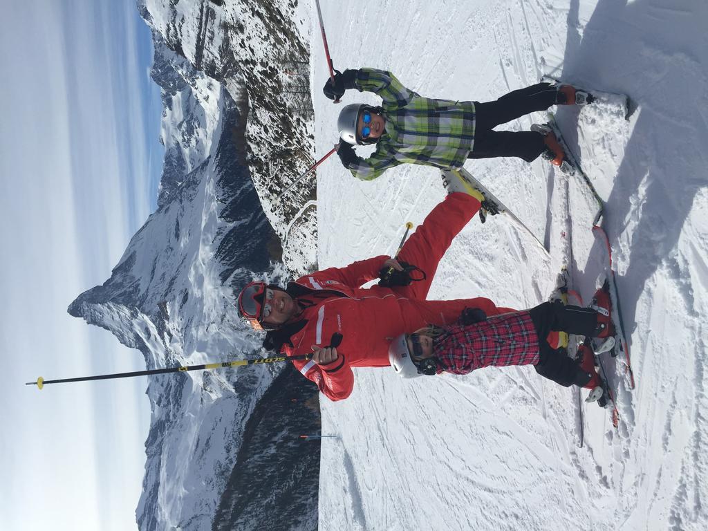 Haus Floralp Apartman Zermatt Kültér fotó